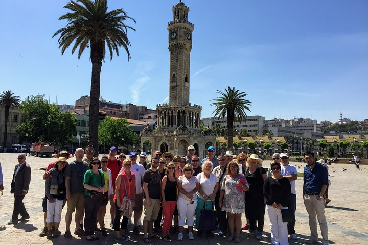 Private Transfers Between İzmir Adnan Menderes Airport - Izmir City Centre - Photo 1 of 23