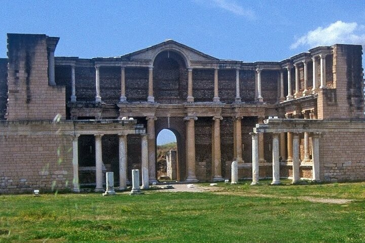 Sardis Tour by Khalid - Photo 1 of 14