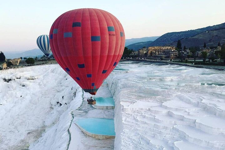 Sarıgerme Independent Pamukkale Tour With Hot Air Balloon Ride - Photo 1 of 9