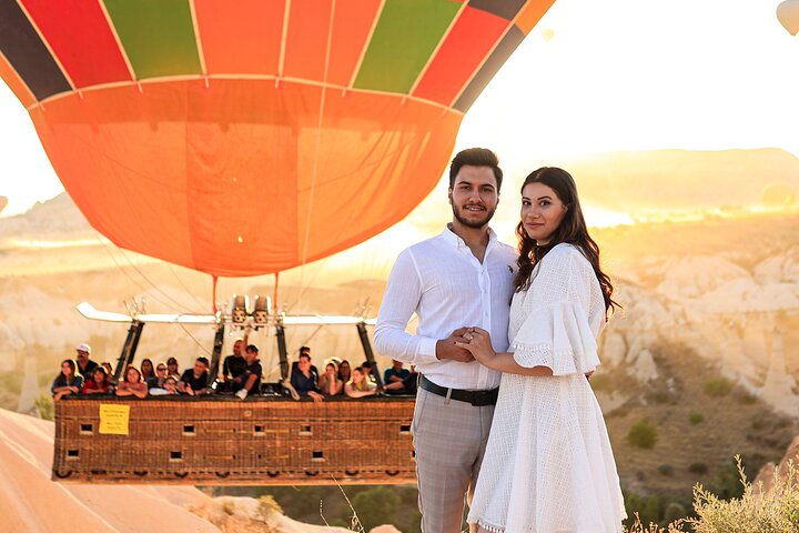 Cappadocia Sunrise Photoshoot with Hotel Pickup - Photo 1 of 17