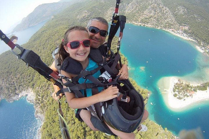 Tandem Paragliding in Ölüdeniz, Fethiye, Turkey - Photo 1 of 6