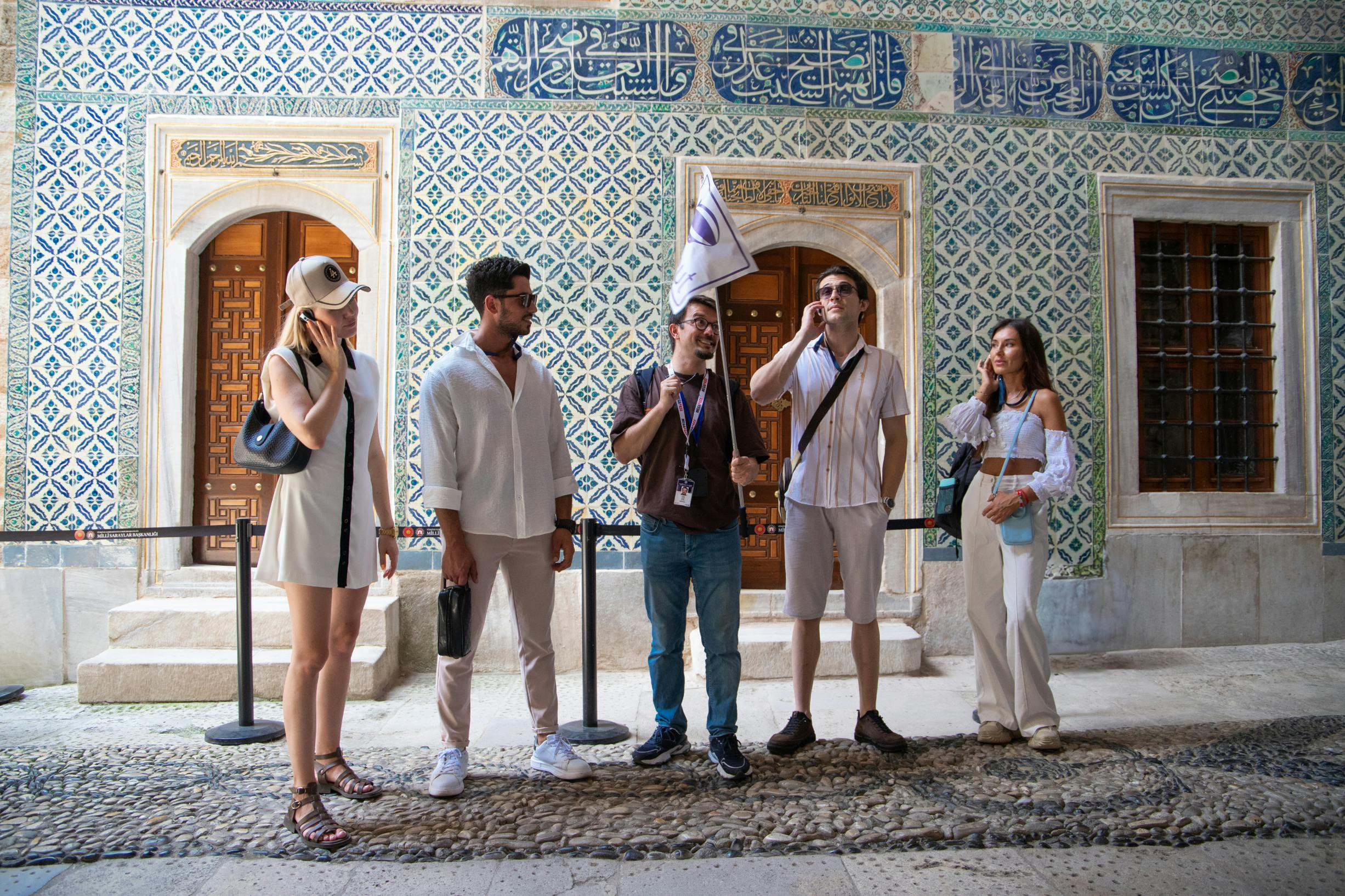 Topkapi Palace: Skip The Line Ticket + Audio Guide + Bosphorus Cruise - Photo 1 of 5