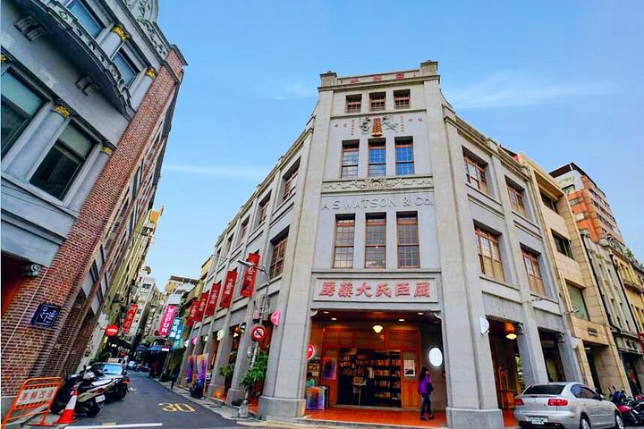 2-Hour Private Dadaocheng Walking Tour - Photo 1 of 7