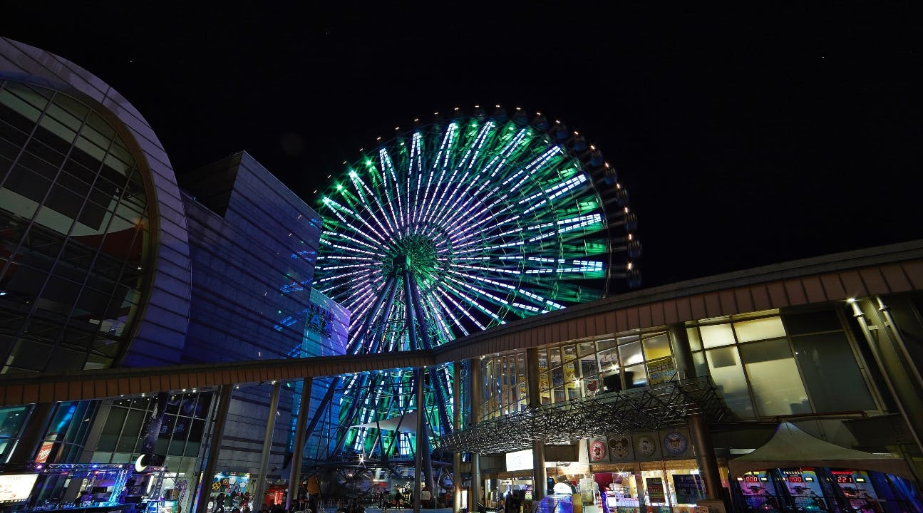 Taipei: Miramar Ferris Wheel Ticket + Miniatures Museum Combo - Photo 1 of 5