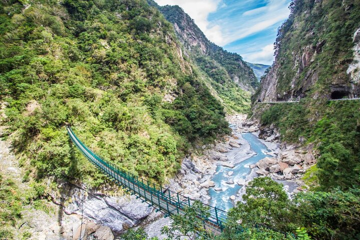 Shared Full Day Tour of Hualien Taroko National Park from Taipei - Photo 1 of 13