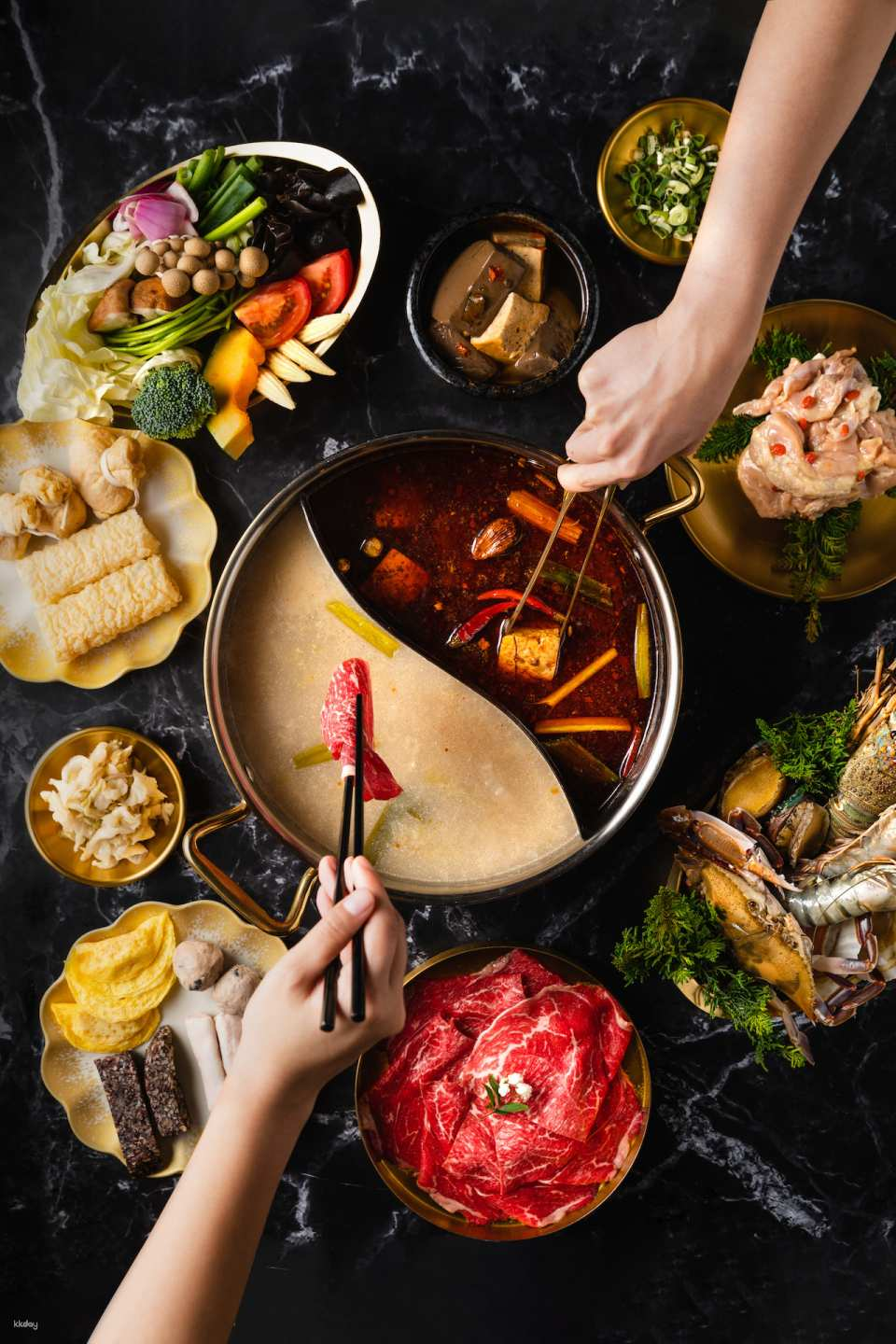 Taipei | Luxurious and top-notch spicy hotpot all-you-can-eat coupons - Photo 1 of 7
