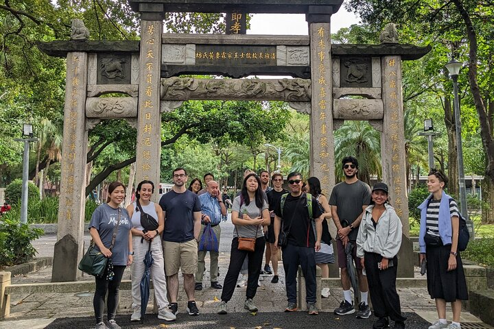 Taipei Old Town: Taiwan Introduction Walking Tour (Tip-Based) - Photo 1 of 10