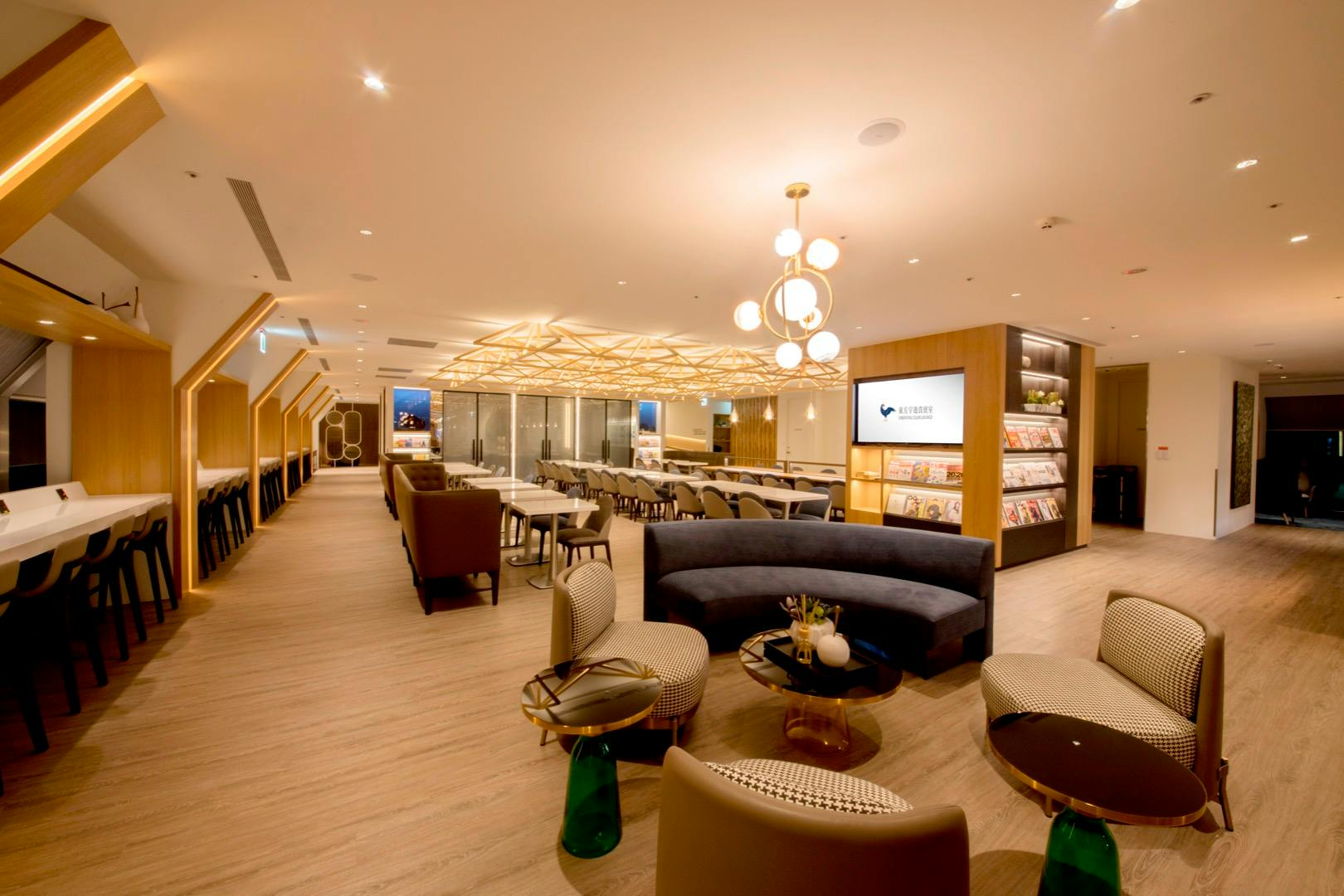 Taoyuan International Airport: 3-Hr VIP Lounge Access with Children Under 12 Allowed - Photo 1 of 5