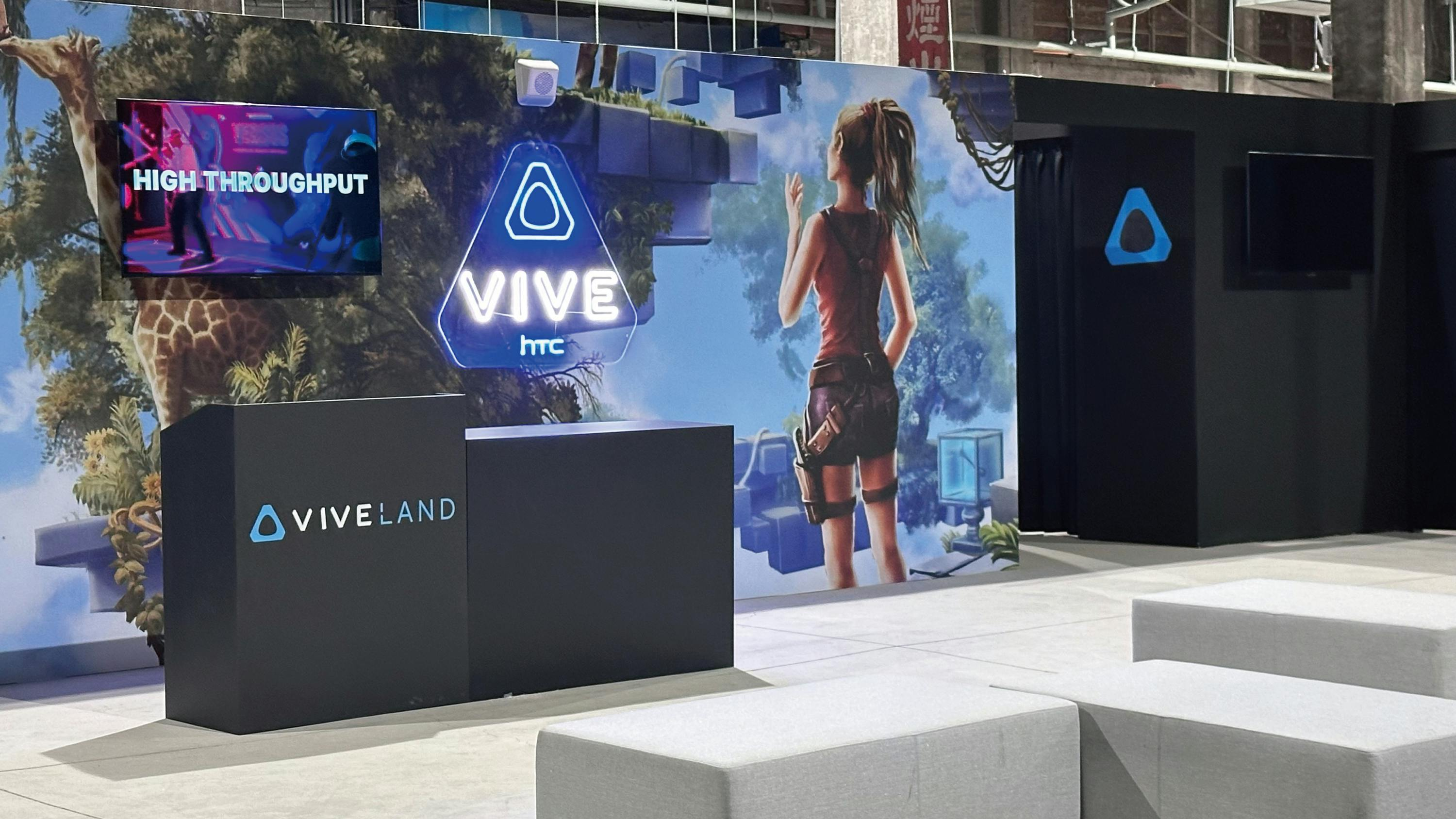 VIVELAND VR Virtual Reality Park Zhanqiku Hall: Choose 1 VR Experience - Horus Ball or Mech Warrior - Photo 1 of 2