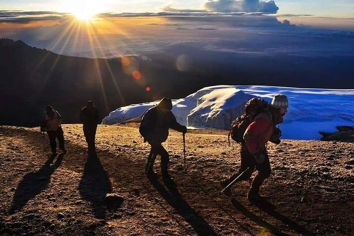 6 Day Marangu Route Trekking - Photo 1 of 3