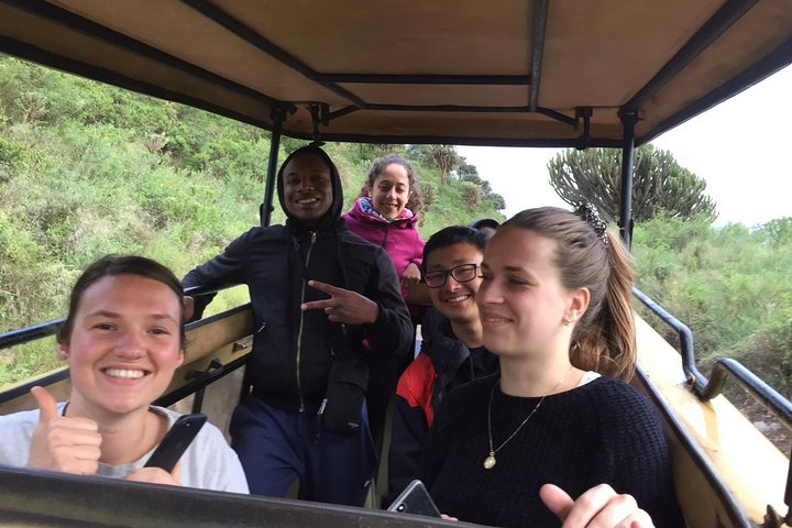 Africa Natural Tours Serengeti Wildbeest Migration Safari Ngorongoro Crater Safari Tanzania Safari 