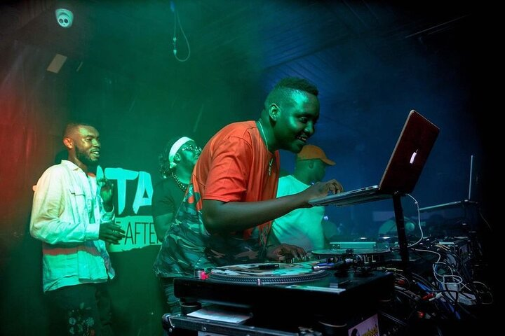 Club Havoc with Enroute Africa Tours