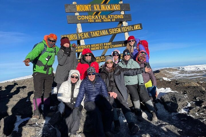 8 Days Private Luxury Lodge Safari to Serengeti National Park - Photo 1 of 16