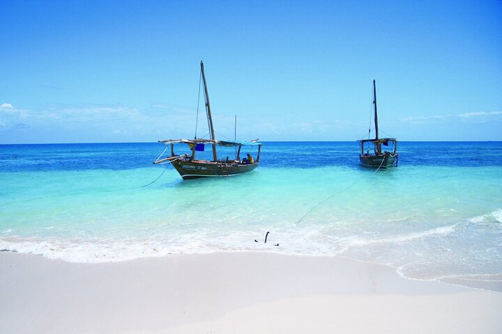 Zanzibar Nakupenda Beach Tour, Secret Garden Restaurant, Stone Town Tour, Emerson Restaurant