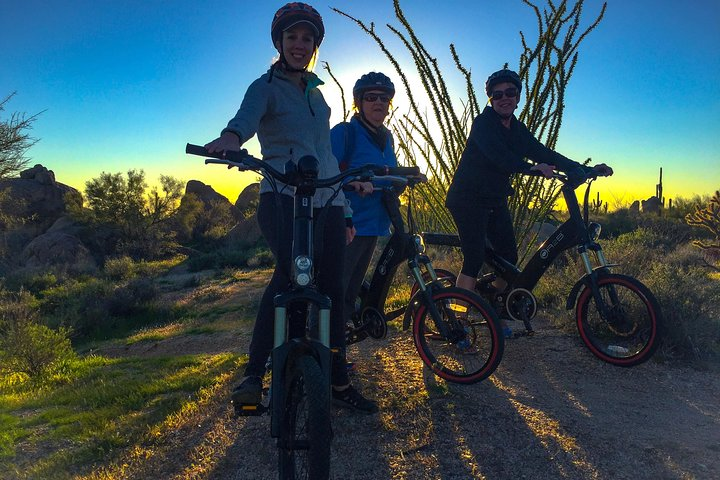 Arizona Desert Guided E-Bike Adventure in Scottsdale Pelago