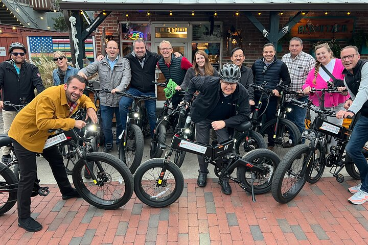 2-Hr, 45 Min Tour de Wilmington E-Bike Tour/Sightseeing/History in