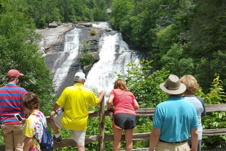 Blue Ridge Parkway Waterfalls Hiking Tour from Asheville in