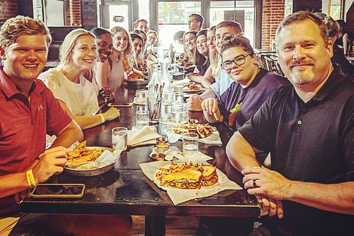 Brunch and Party Bike Ride in Downtown Memphis in Memphis Pelago