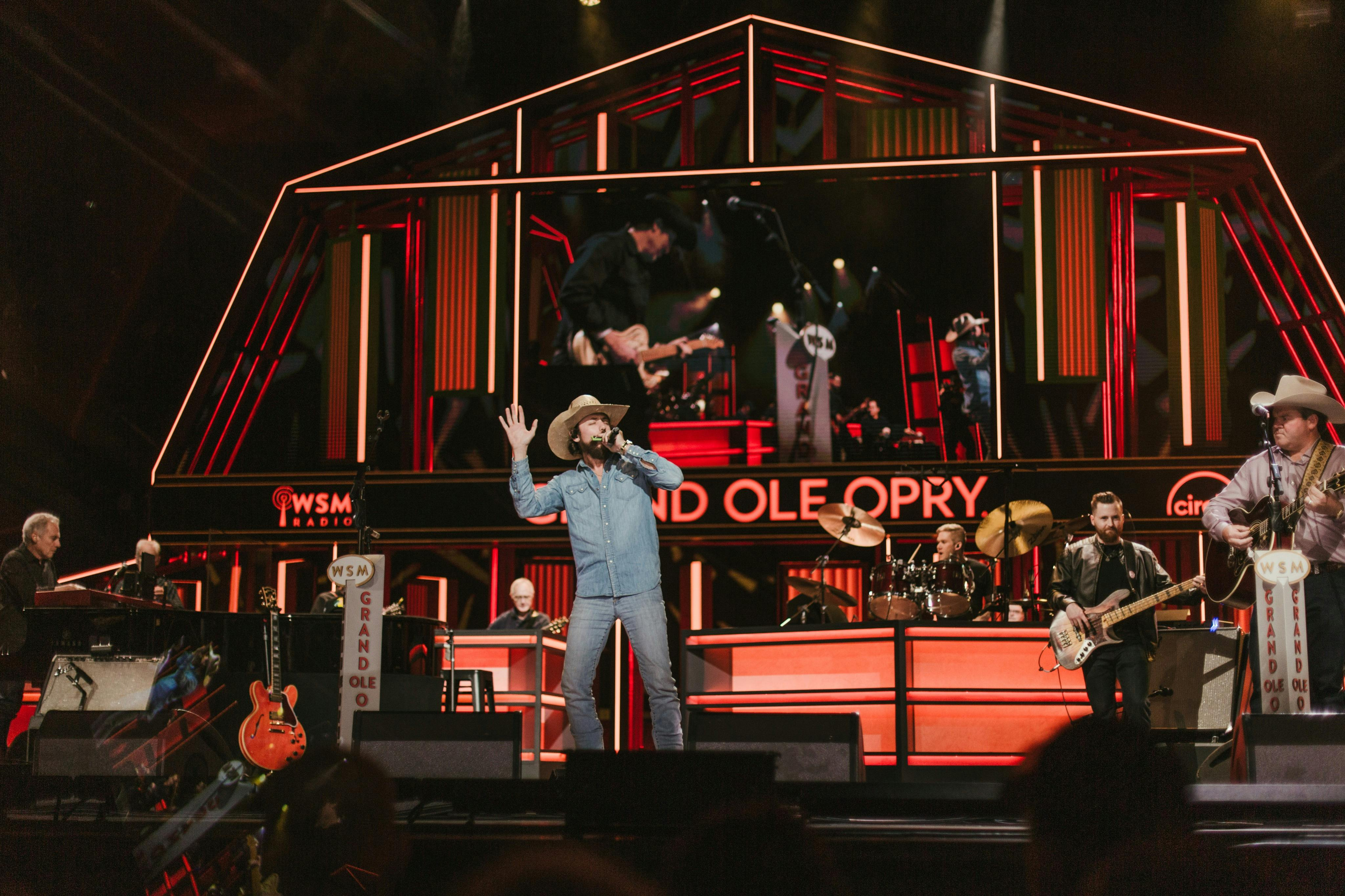 Grand Ole Opry Country Music Show: Standard Seating Admission in Nashville  | Pelago, image size:4096x2730