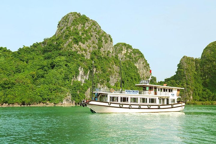 Aura Cruise Ha Long 1 Day