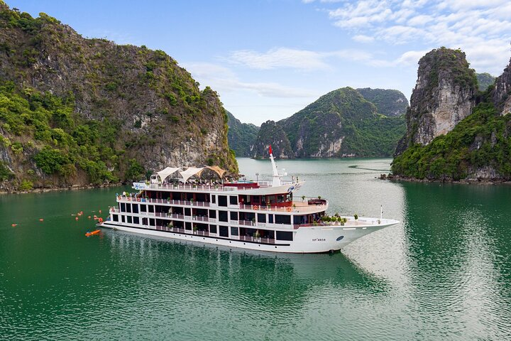2-Days Aspira Cruise Tour around Hanoi- Halong- Lan Ha Bay - Photo 1 of 15