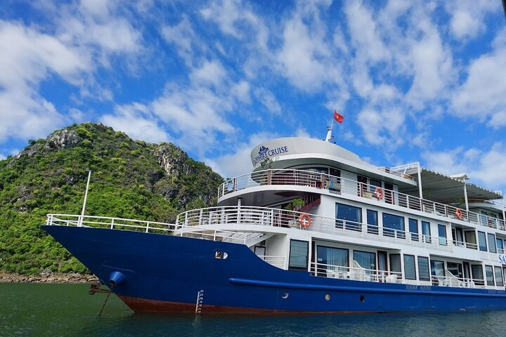 2 Days Halong Bay - Halong Sapphire Cruise - Photo 1 of 14