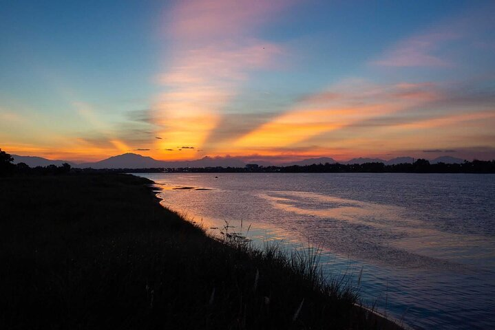 2-hour Sunrise at Duy Hai fish market from Hoi An - Photo 1 of 4