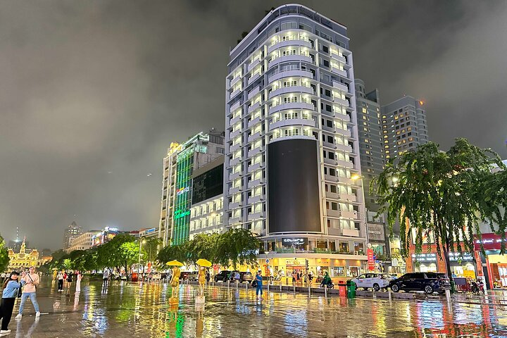 [Free E-sim] Evening Walking Tour in Saigon - Photo 1 of 5
