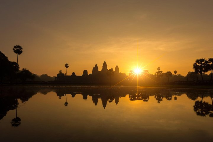 Vietnam & Cambodia in 16 Days: Halong Bay, Angkor Wat & more - Photo 1 of 25