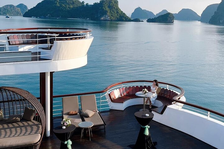 2D1N Alisa Cruise 5* in Halong Bay - Photo 1 of 13