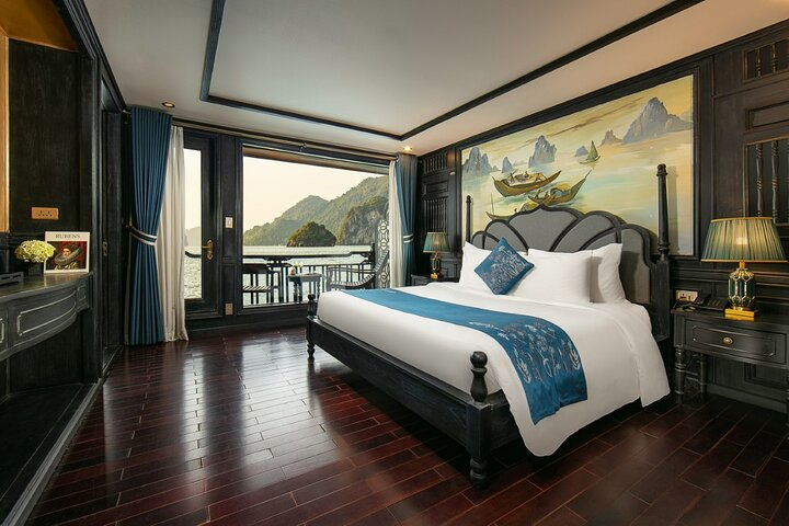 Lan Ha Bay Cruise
