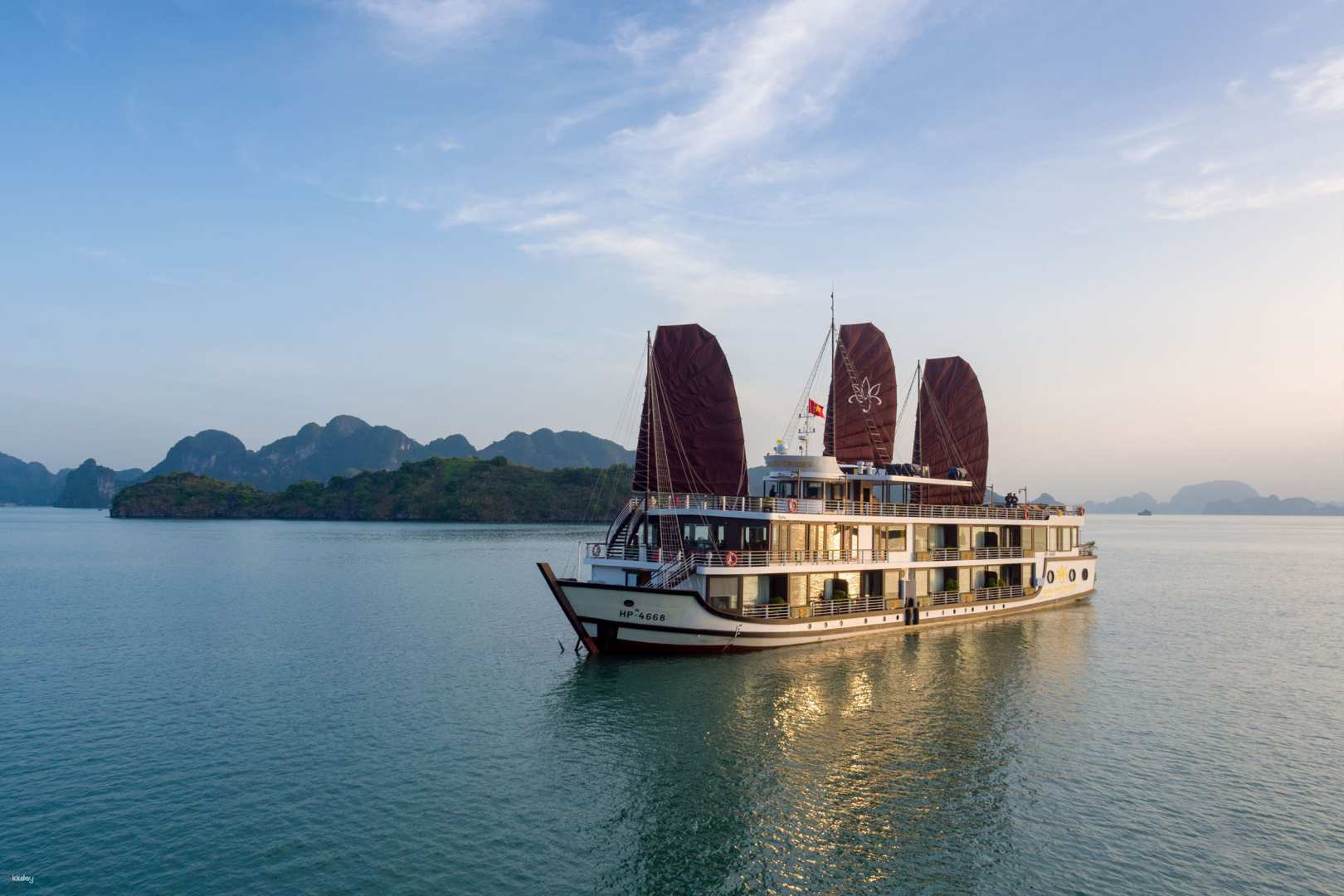 Orchid Trendy 3D2N Cruise | Explore Ha Long Bay - Lan Ha Bay | For non-Vietnamese Travelers - Photo 1 of 10