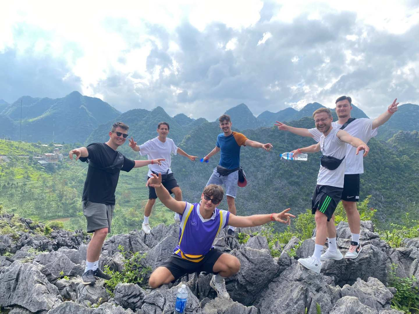 3D3N or 3D2N Ha Gian Loop Motorbike Tour: Yen Minh, Ma Pi Leng Pass, Du Gia, & Lung Tam (from Hanoi / Ha Giang) | Vietnam - Photo 1 of 9