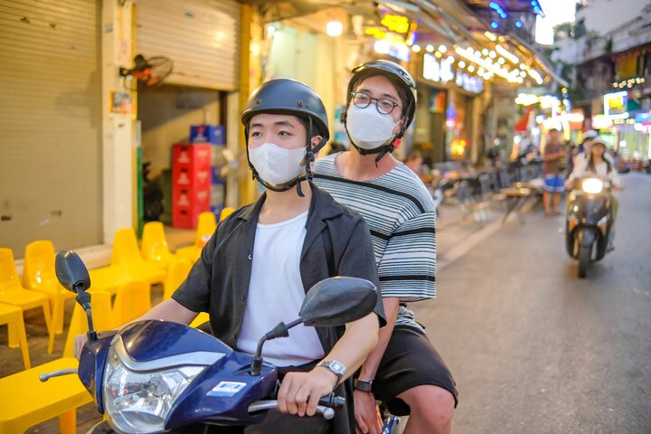 4-hour Motorbike Tour to City Sights & Train Street - Photo 1 of 6