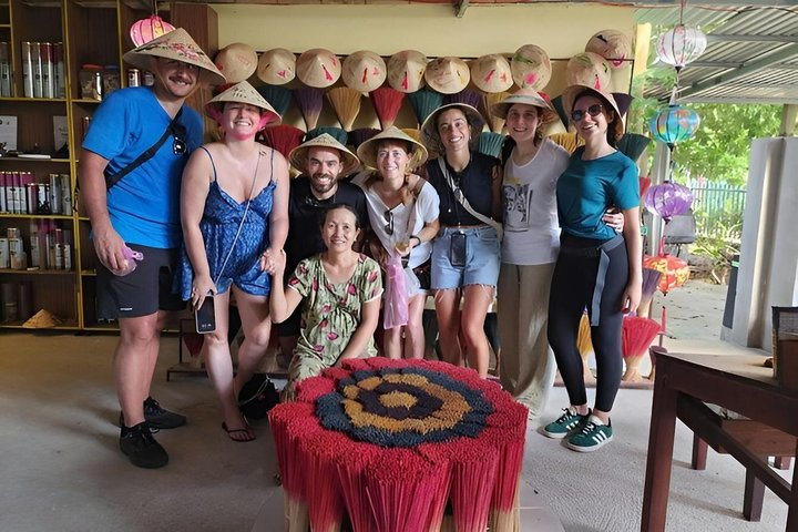 Hoi An Insense Making-Mat Weaving-Pottery Making by local Host - Photo 1 of 6