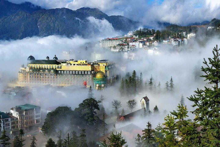 6-Day Private Cruising and Trekking at Fansipan and Ha Long Bay  - Photo 1 of 13
