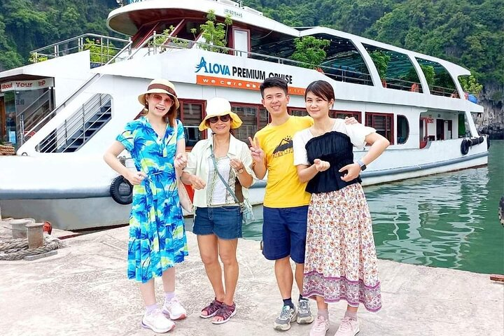 Alova Premium Cruise – GREAT EXPERIENCE 6 Hours Stunning on Bay