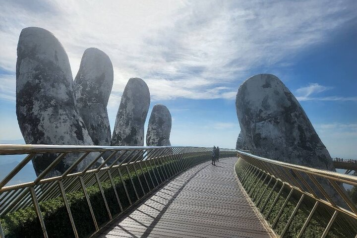 AMAZING THING in Viet Nam:GOLDEN BRIDGE-Early Start toAvoid Crowd - Photo 1 of 25