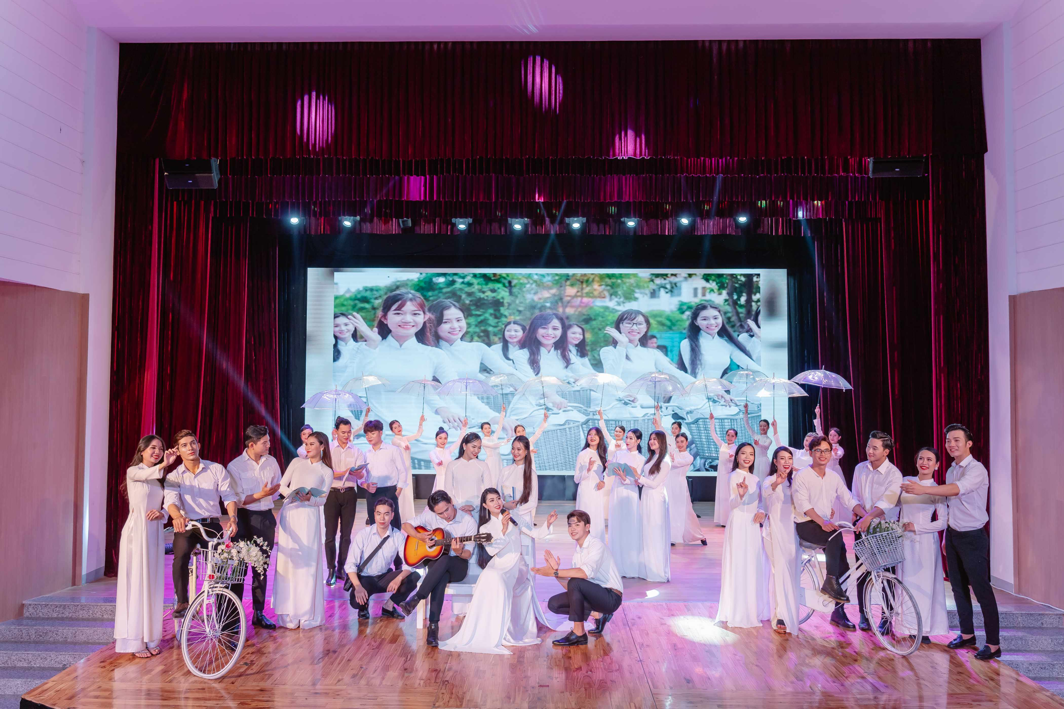 Experience an exhilarating blend of traditional dances and cultural performances showcasing the iconic Ao Dai reflecting Vietnam's rich heritage and elegance through the ages.