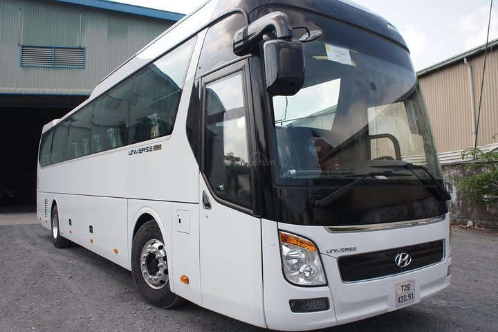 Bus transfer Ha Noi - Cat Ba - Photo 1 of 3