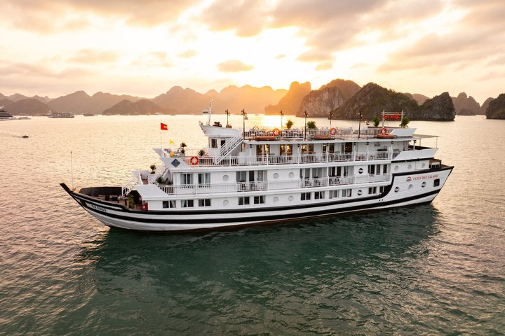 The Best Halong Bay Overnight Cruise– CozyBay Grand-All Inclusive - Photo 1 of 25