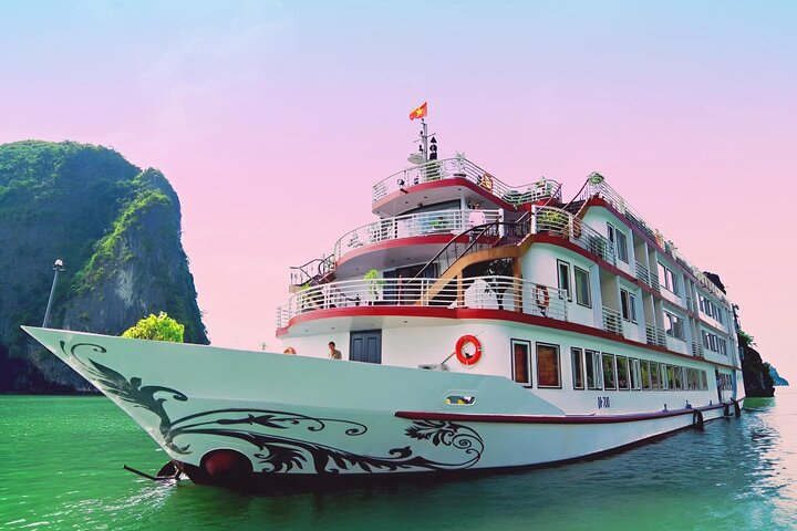 Amanda Ha Long Bay Cruise 2 Days 1 Night - Photo 1 of 11