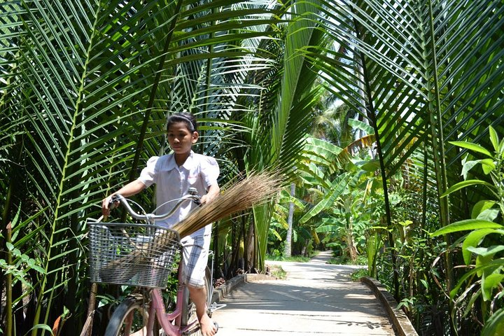 Cycle Mekong Delta Ben Tre