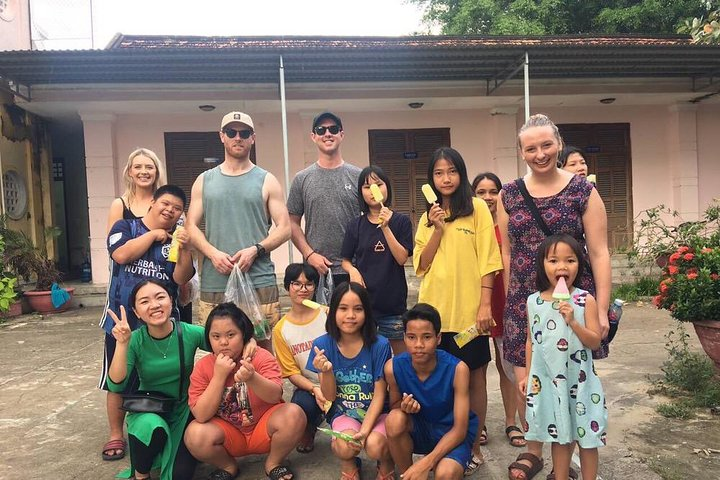 Da nang Helping Hand Food Trail (Da nang Food Tour) - Photo 1 of 18