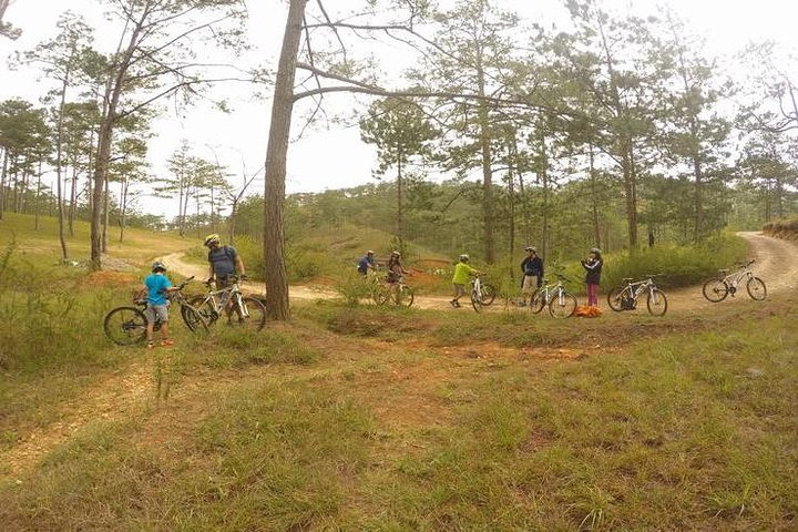 Dalat MTB tour