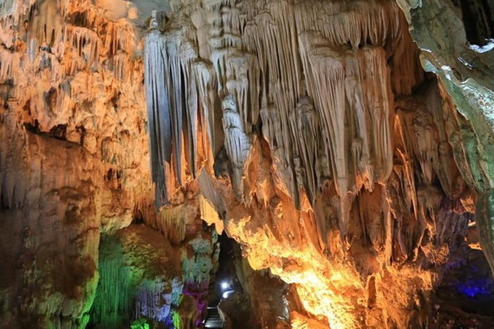 Thien Cung (Heavenly Palace )Cave 