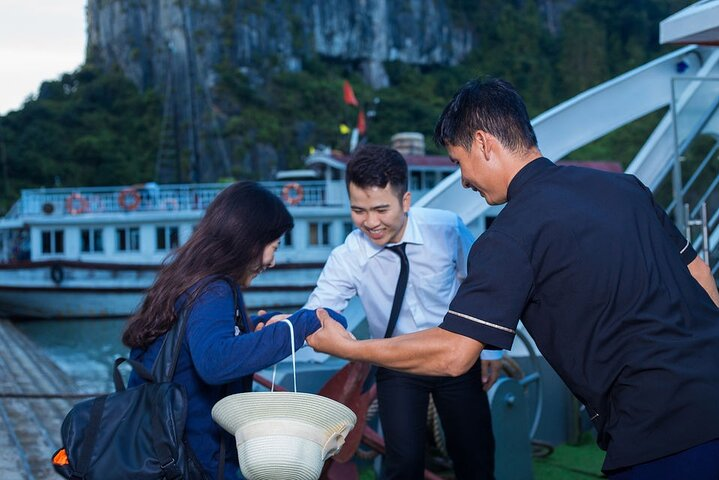 Deluxe Small Group Halong Bay Day Cruise from Tuan Chau Island
