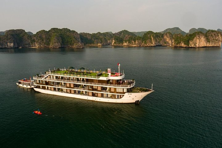 2D1N Halong Bay Lan Ha Bay 5 Star Cruise by Doris Cruise - Photo 1 of 11