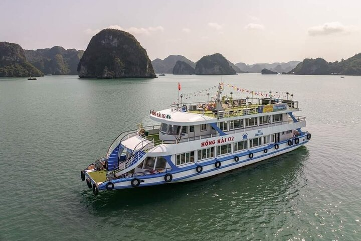 Ha Long Dragon King Cruise - Cave, Kayaking, Swimming & Lunch