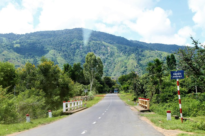 Motobike tour in Buon Ma Thuot